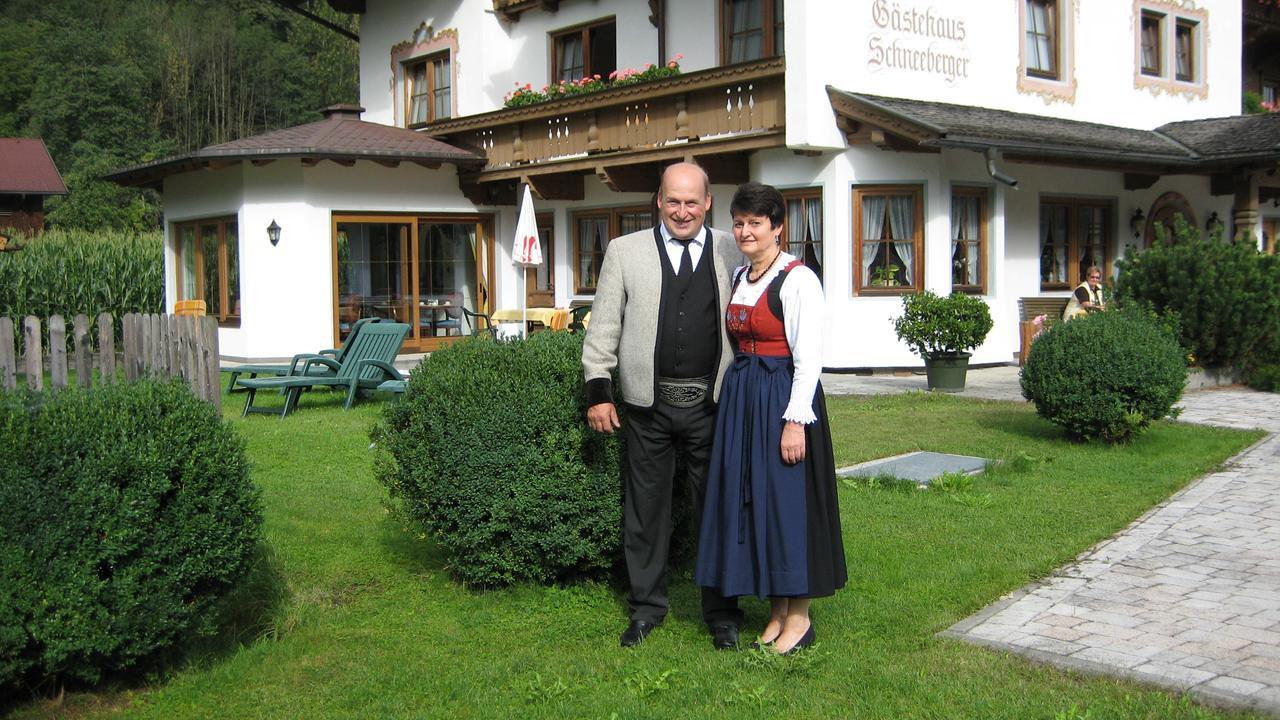 Gastehaus Schneeberger Hotel Mayrhofen Exterior photo